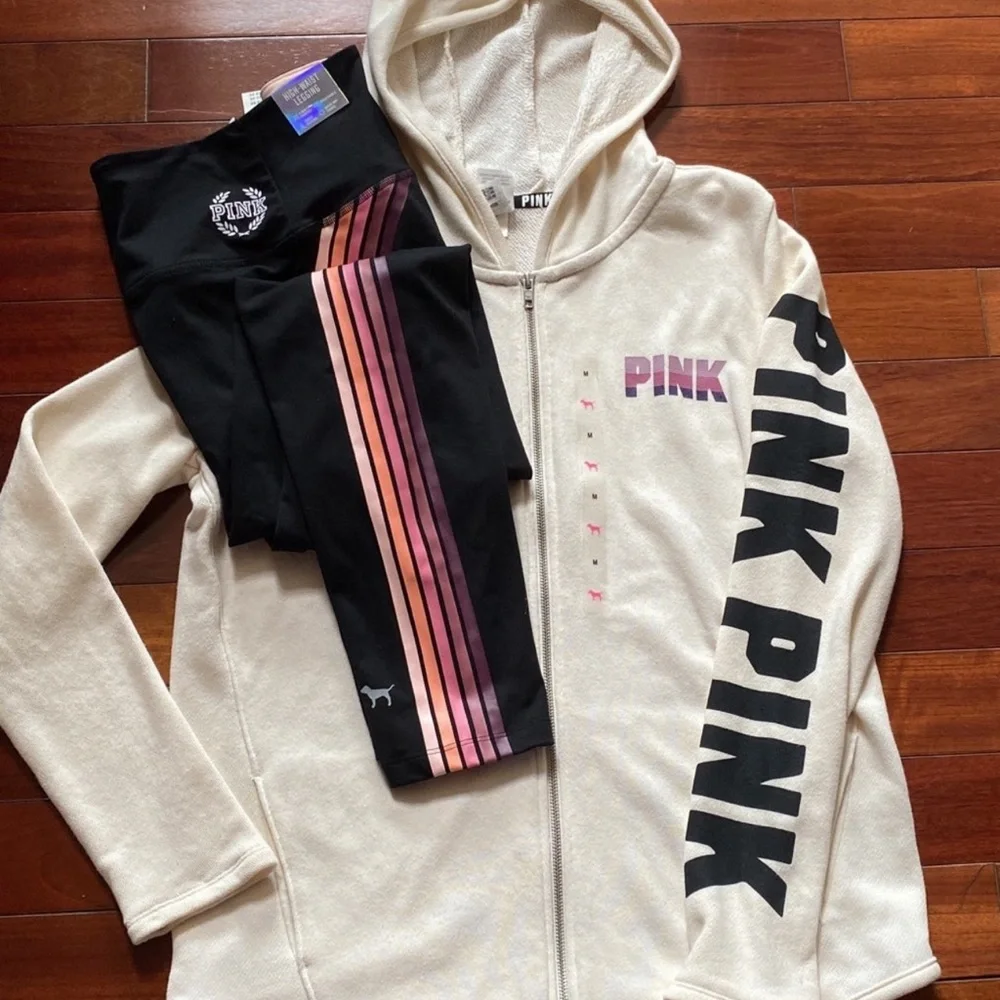 NWT VS PINK MEDIUM/LARGE RARE SET - Picture 3 of 7